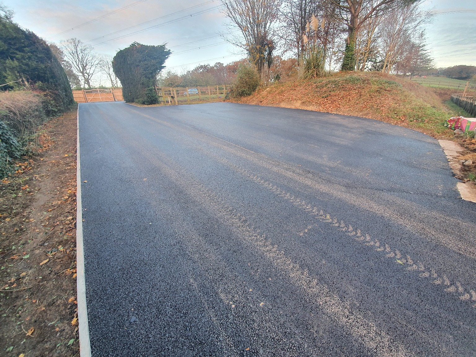 Private access road surfacing
